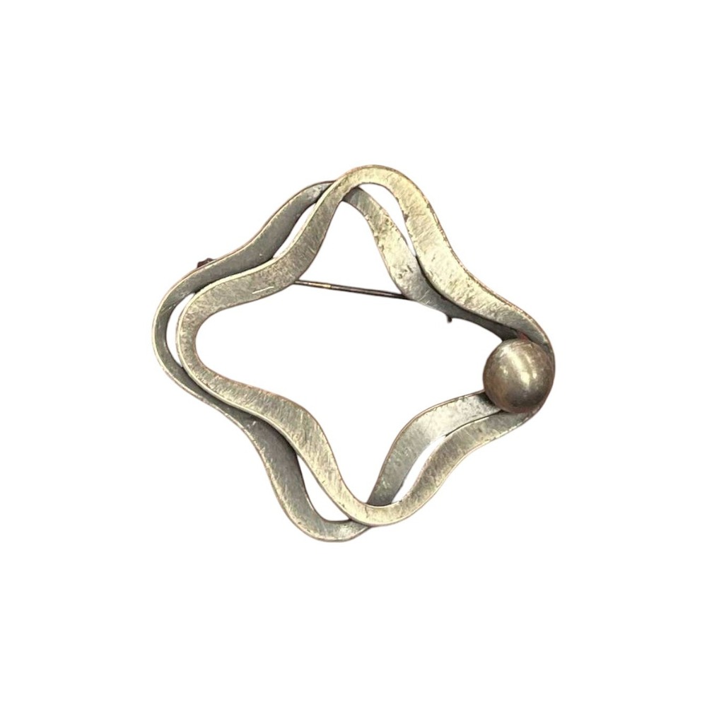 Vintage Overlapping Square Modernist Style Silver Art Brooch Pin